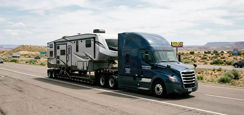RV Transport Prices and Cost Factors in New York